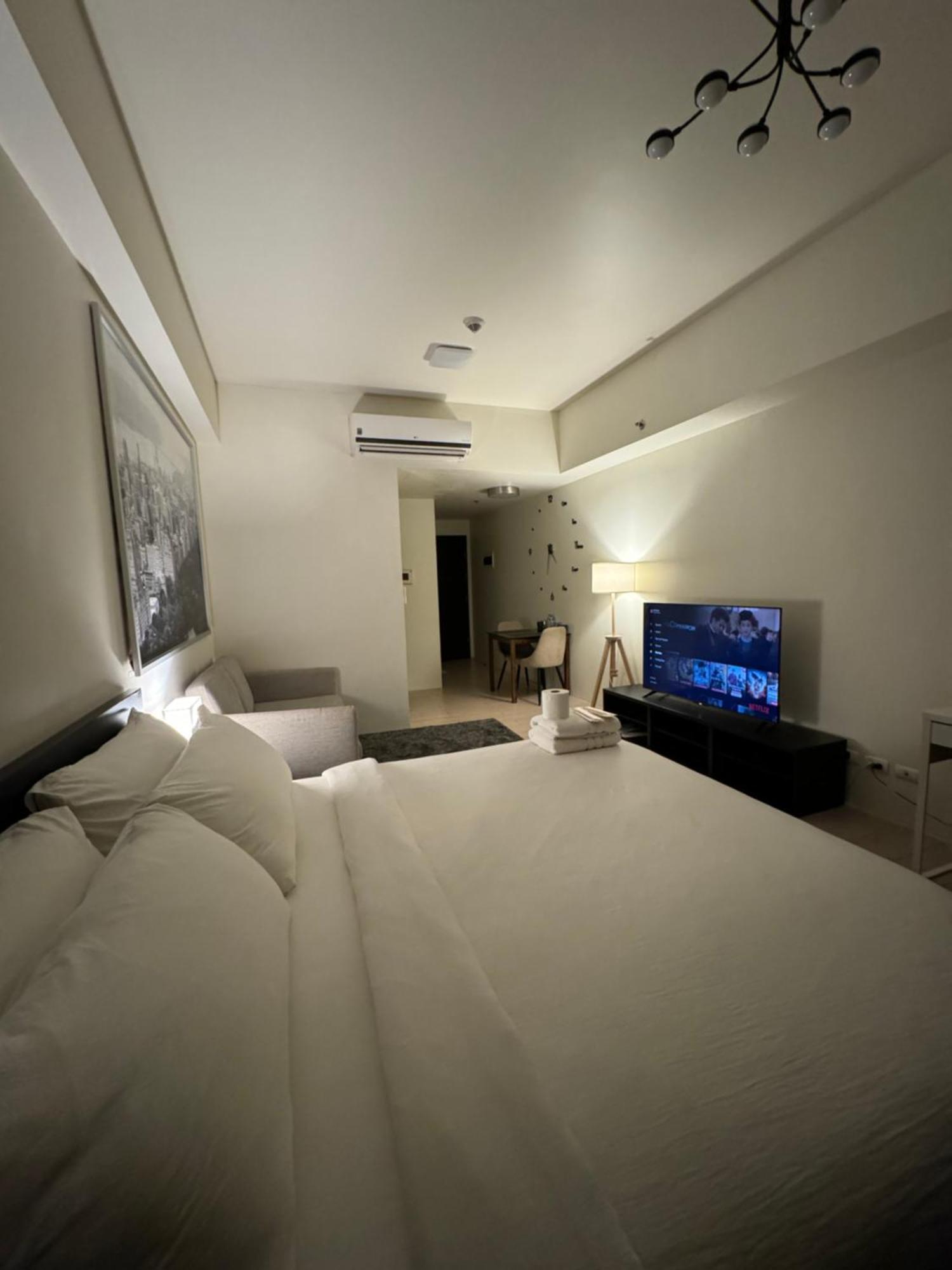 81 Newport Blvd Cluster 4 Unit B 3Rd Flr By Rechelle Nunag Pasay Kültér fotó